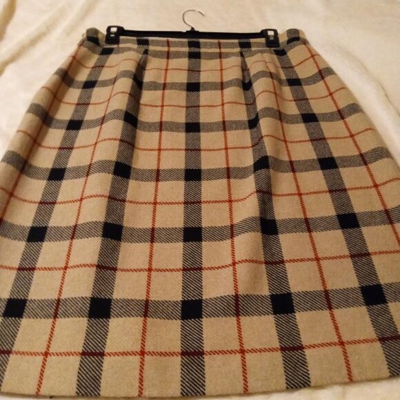 Talbot's-Skirt - Picture 2 of 5